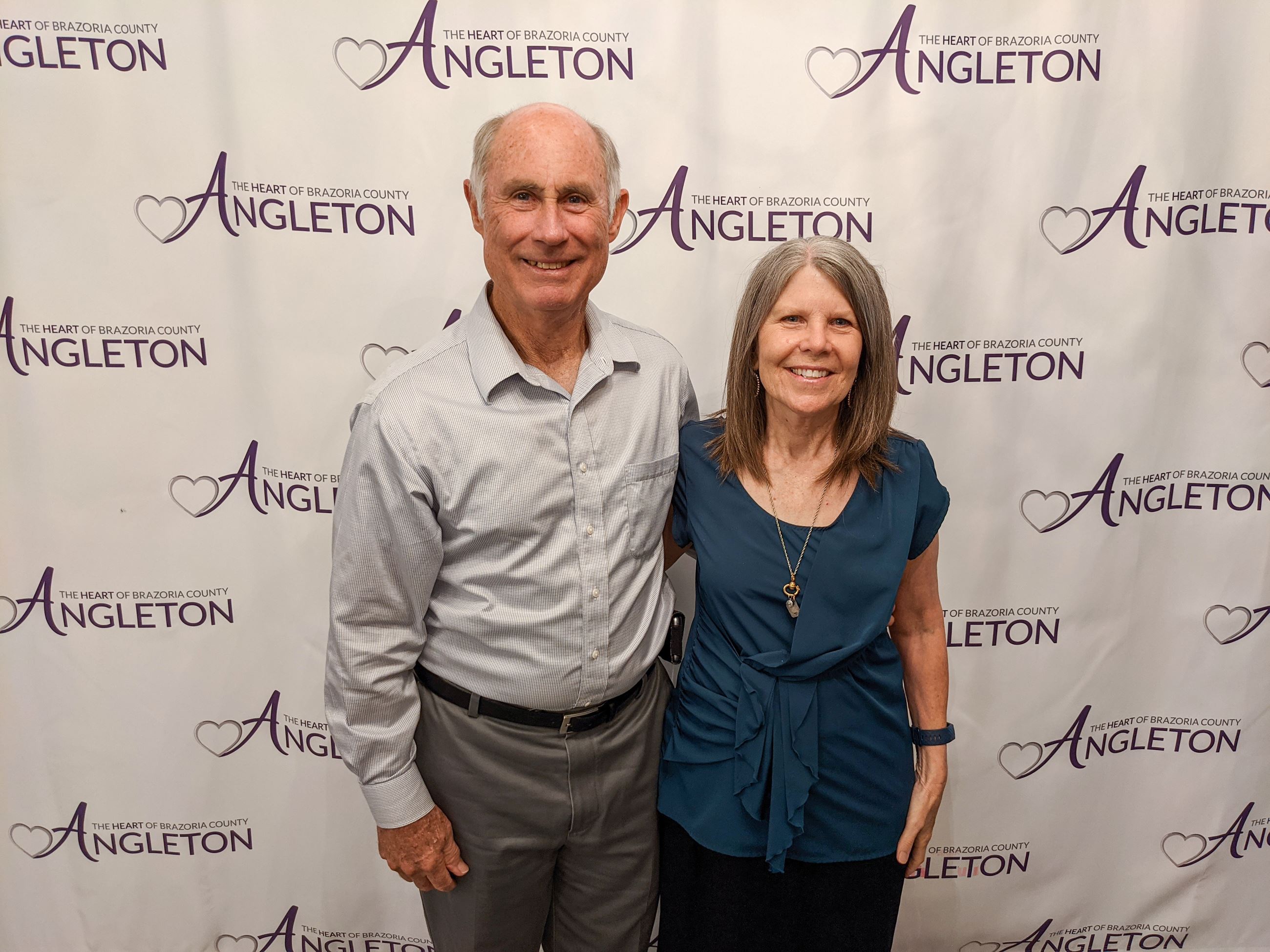 PXL_20210527_233108539.MP